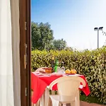 Borgo Di Appartamento *